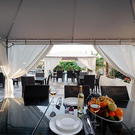 Sunrise Garden Hotel 3* Gagra Luaran gambar