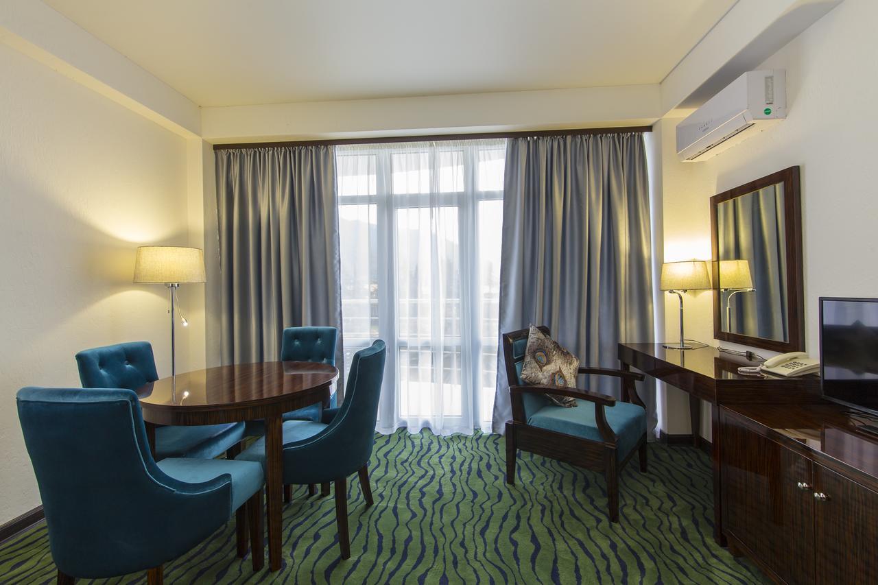 Sunrise Garden Hotel 3* Gagra Luaran gambar