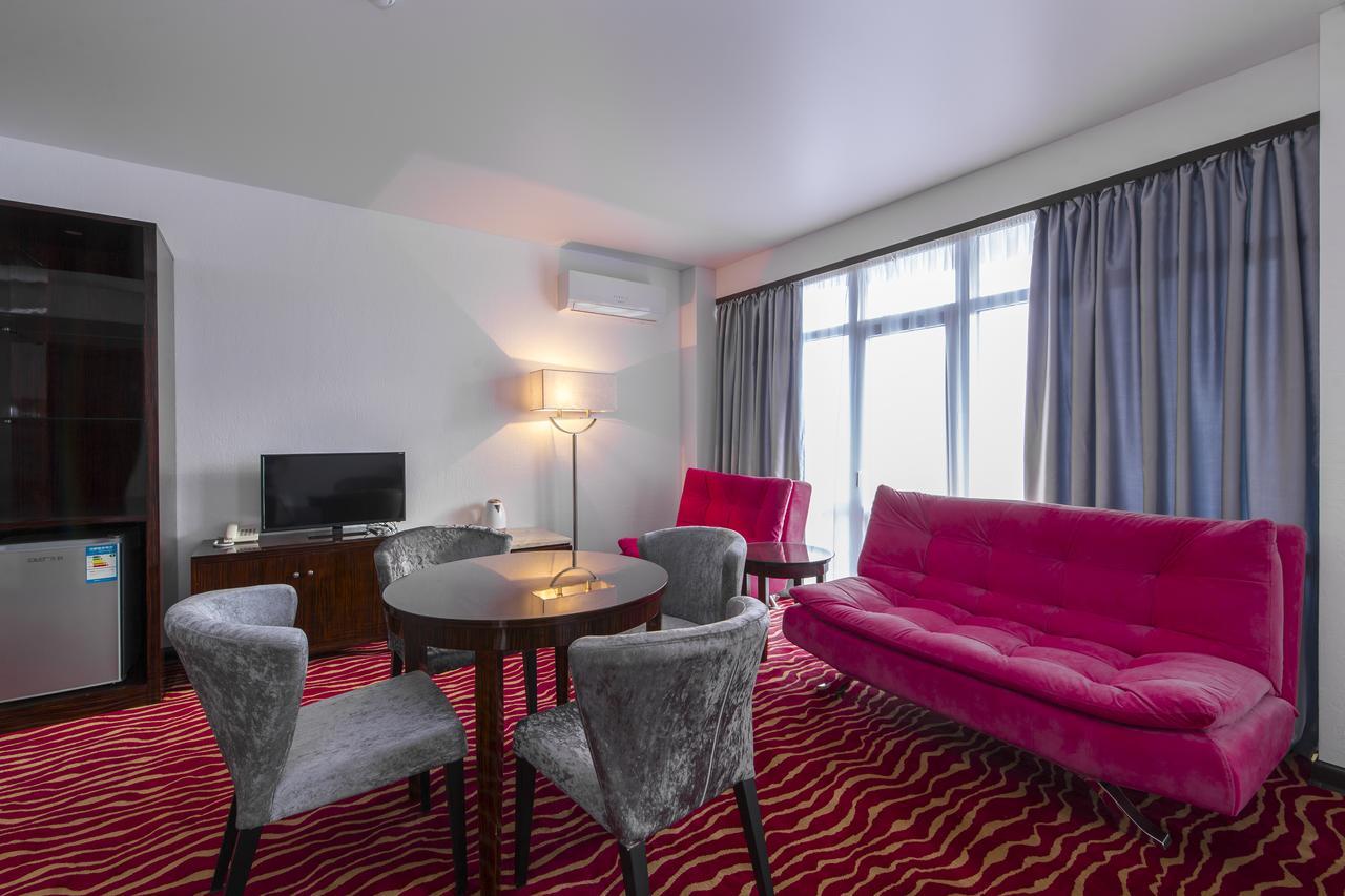Sunrise Garden Hotel 3* Gagra Luaran gambar