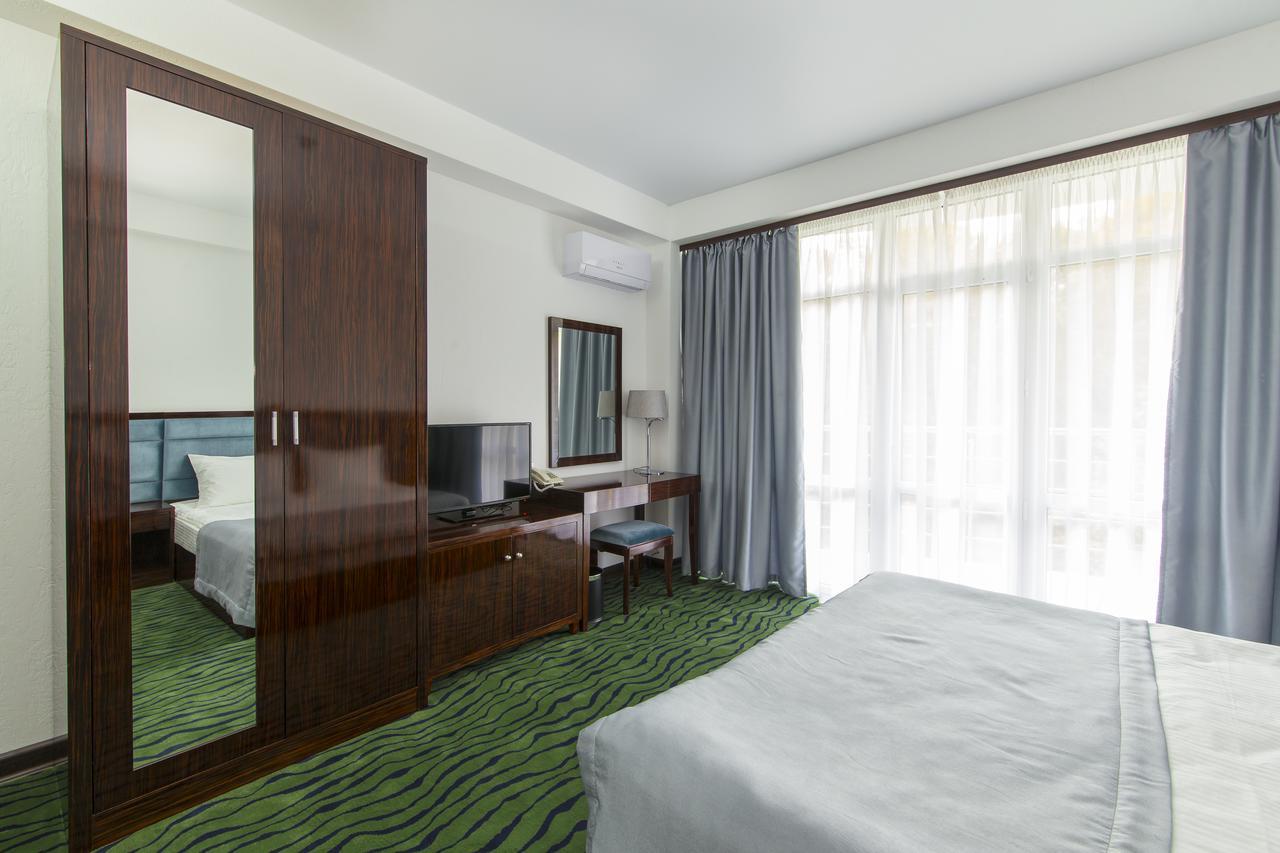 Sunrise Garden Hotel 3* Gagra Luaran gambar