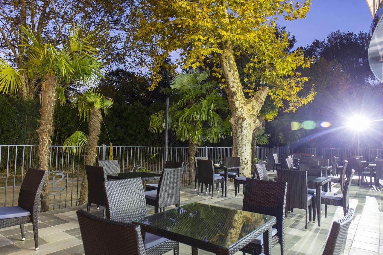 Sunrise Garden Hotel 3* Gagra Luaran gambar