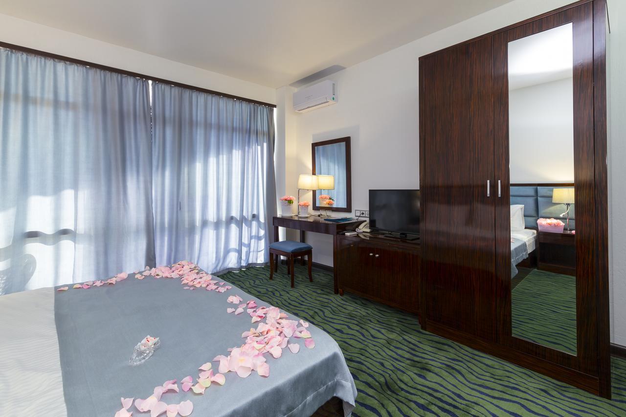 Sunrise Garden Hotel 3* Gagra Luaran gambar