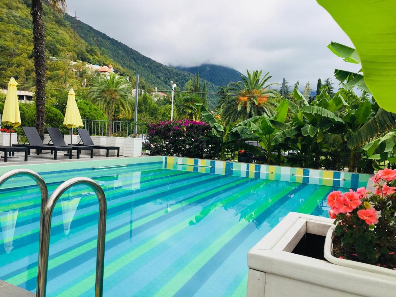 Sunrise Garden Hotel 3* Gagra Luaran gambar