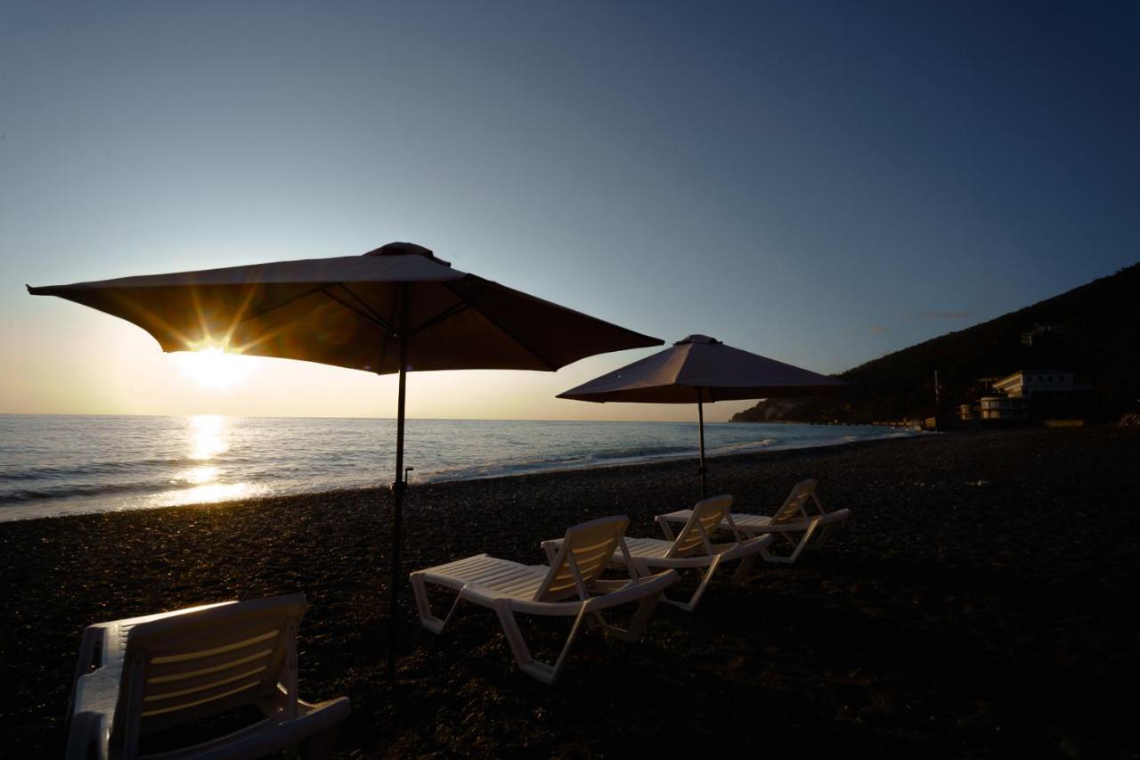 Sunrise Garden Hotel 3* Gagra Luaran gambar